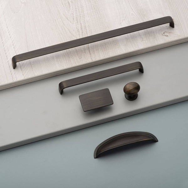 CAMDEN D Cupboard Handle - 4 sizes - 8 finishes (ECF FF121**)